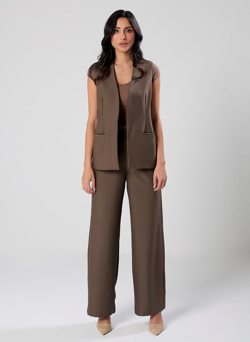 Sleeveless Detailed Blazer